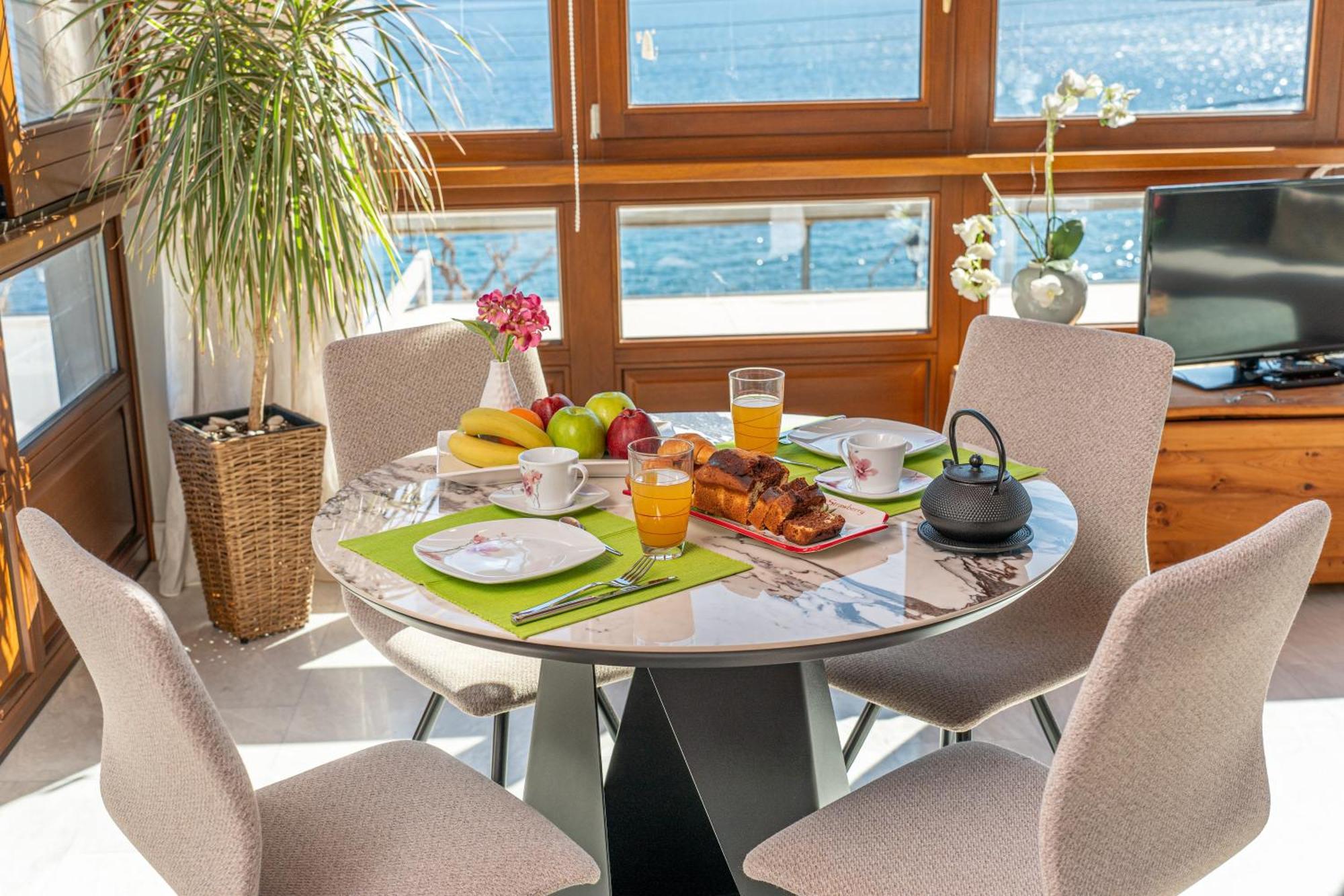 Sea Rock Apartment Agia Efimia Dış mekan fotoğraf