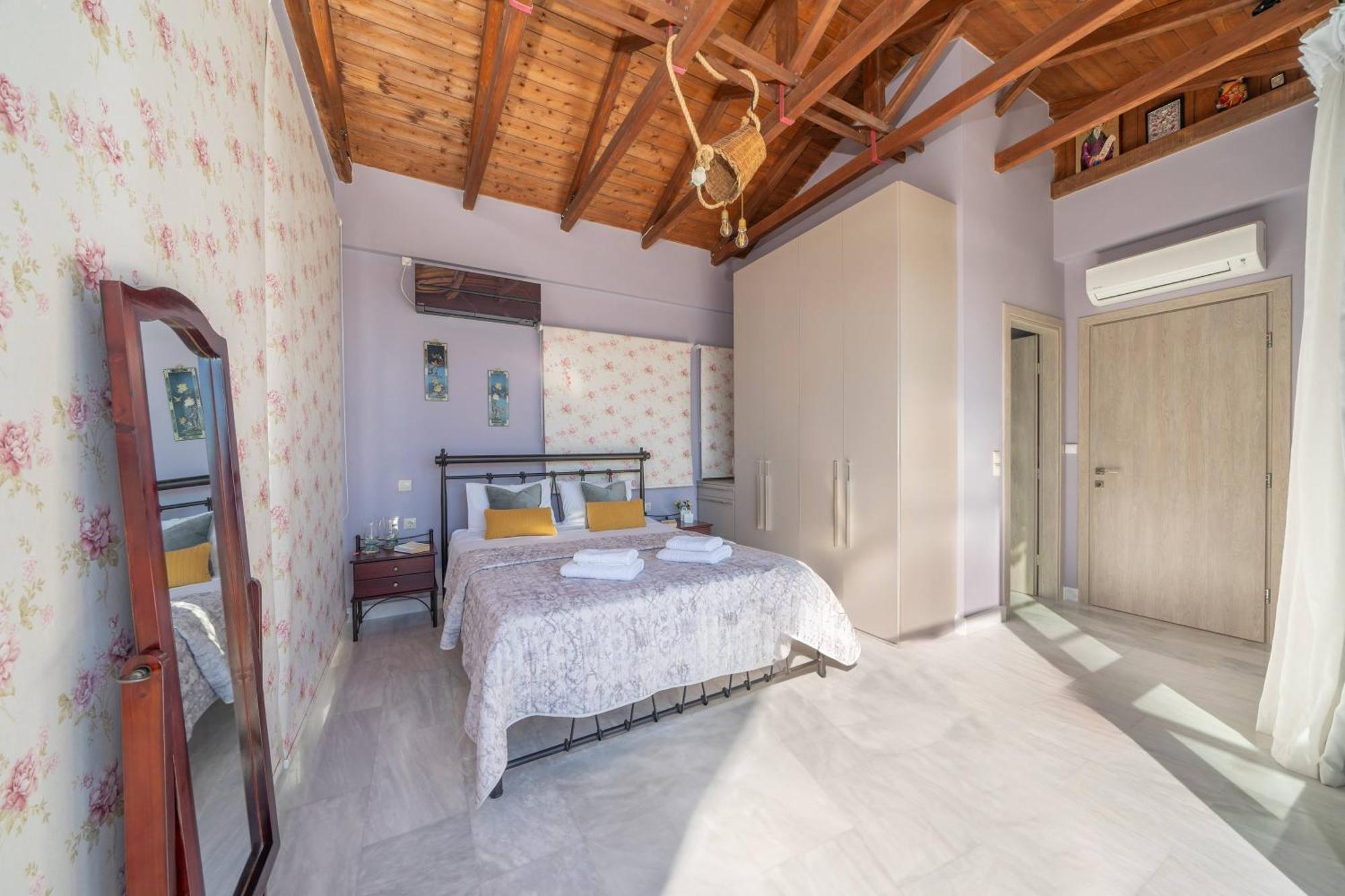 Sea Rock Apartment Agia Efimia Dış mekan fotoğraf