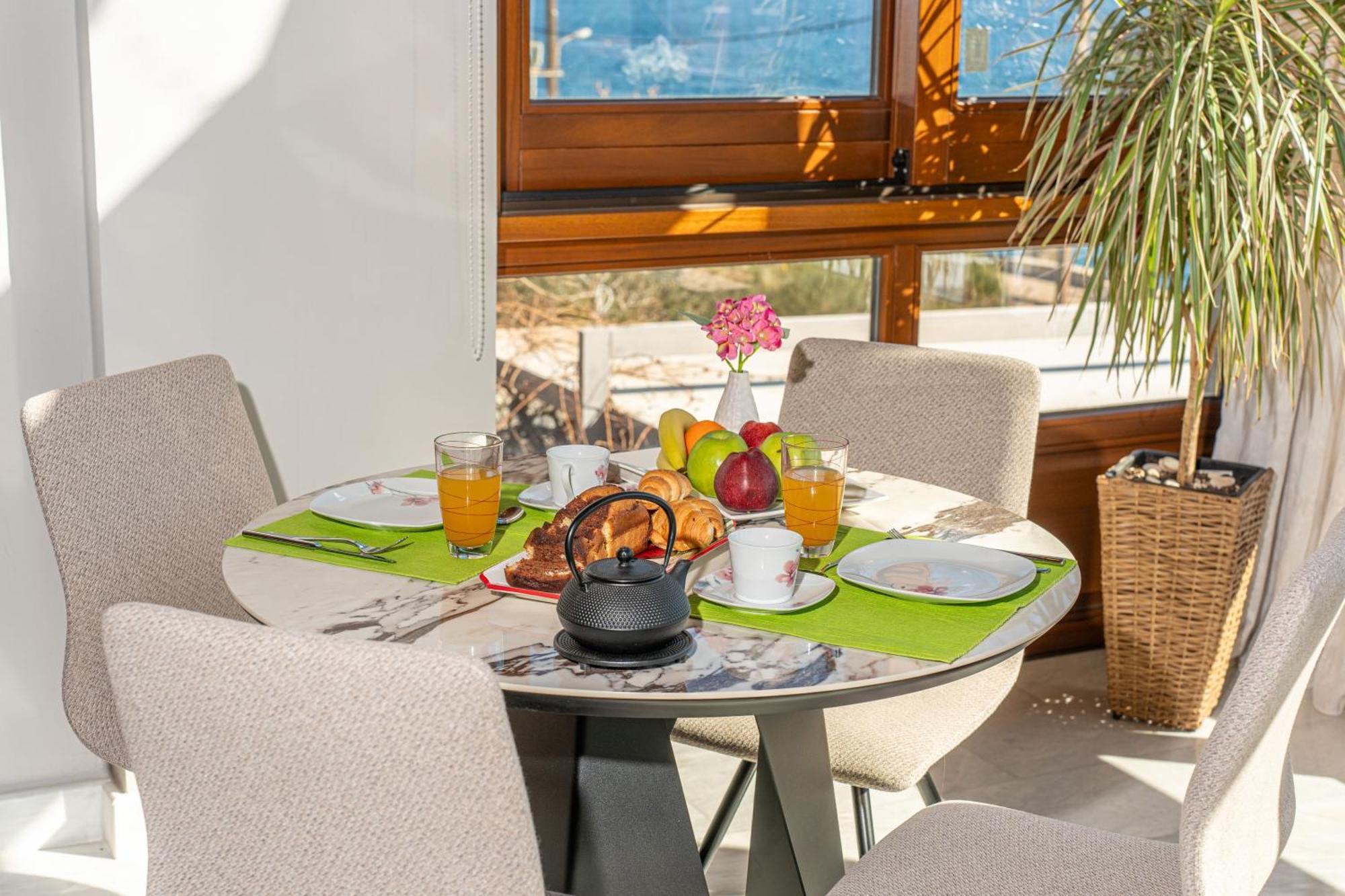 Sea Rock Apartment Agia Efimia Dış mekan fotoğraf