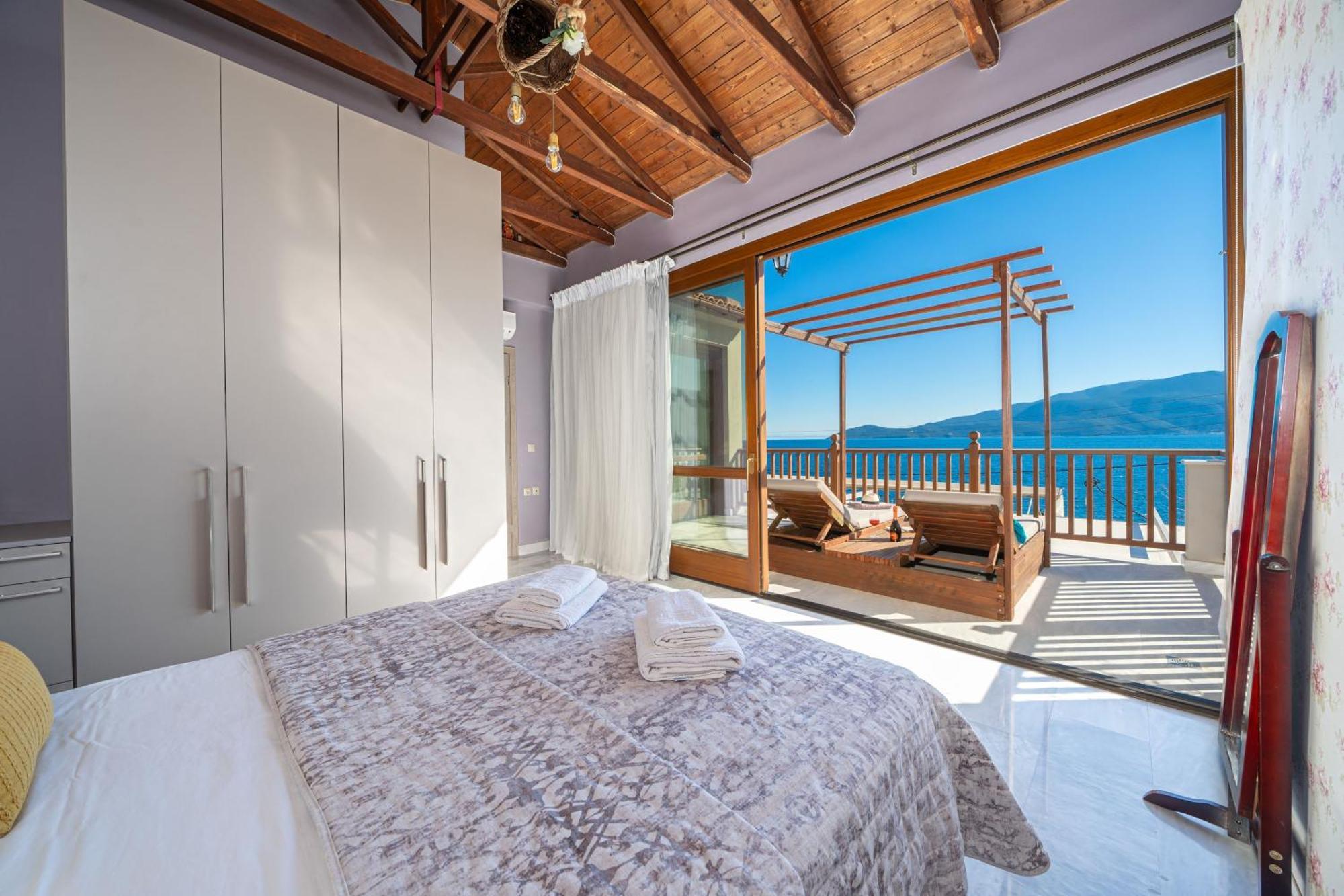Sea Rock Apartment Agia Efimia Dış mekan fotoğraf