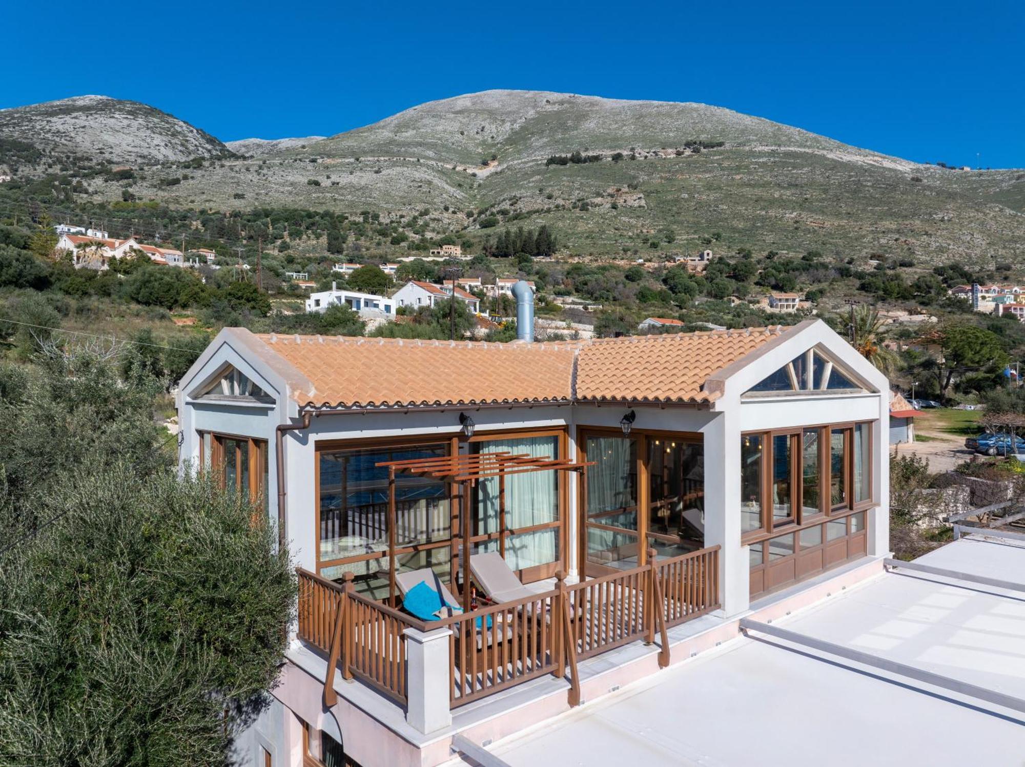 Sea Rock Apartment Agia Efimia Dış mekan fotoğraf