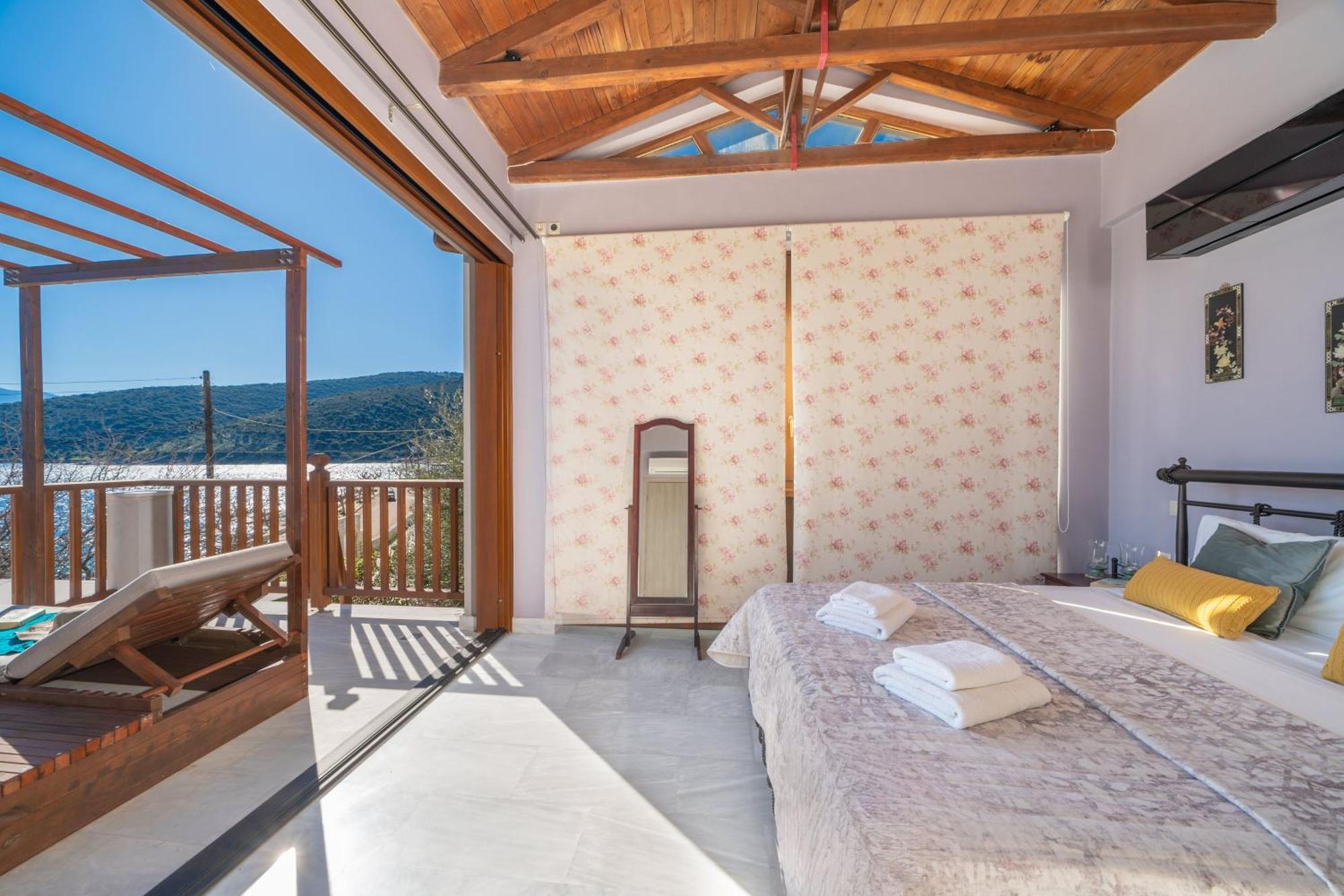 Sea Rock Apartment Agia Efimia Dış mekan fotoğraf